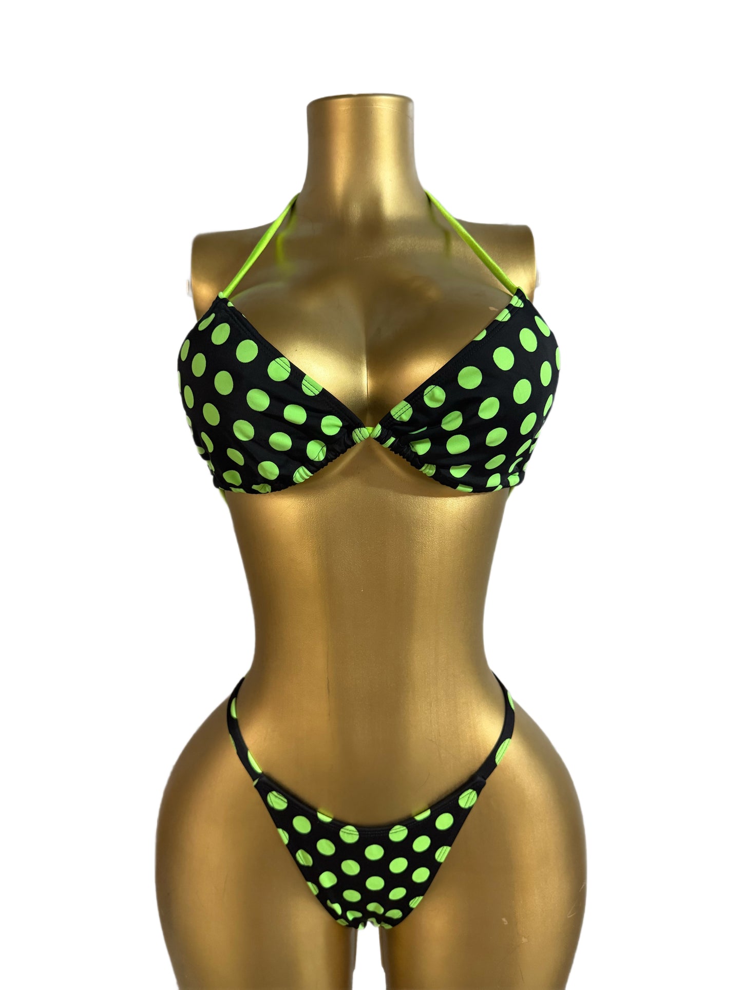 Samana Bikini